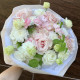 Пышный букет из эустомы, французских роз, кустовых диантусов и хризантемы